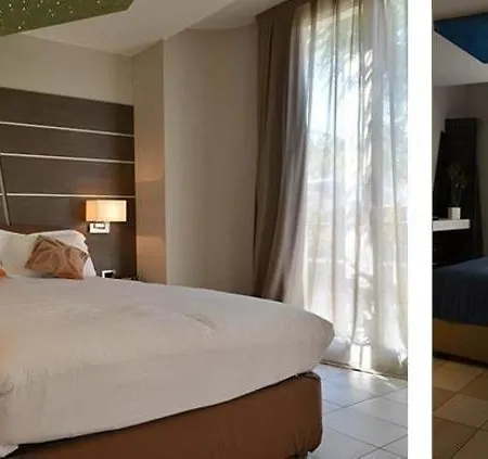 D'elsa Aparthotel 3*