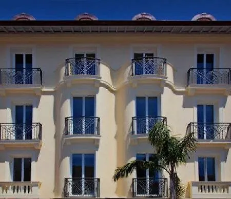 Aparthotel D'elsa