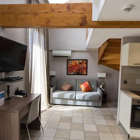 Aparthotel D'elsa Juan-les-Pins