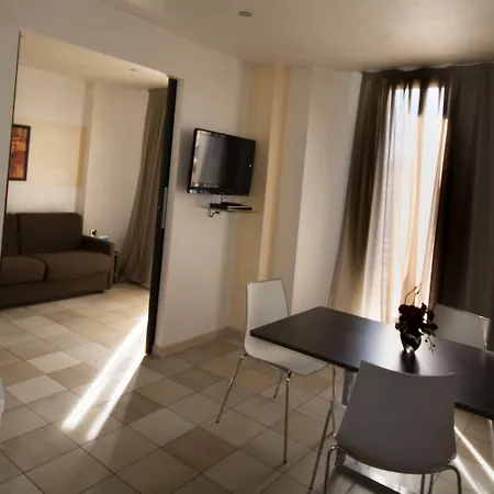 Apartmanhotel D'elsa 3*