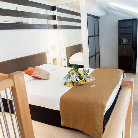 Lejlighedshotel D'elsa 3*