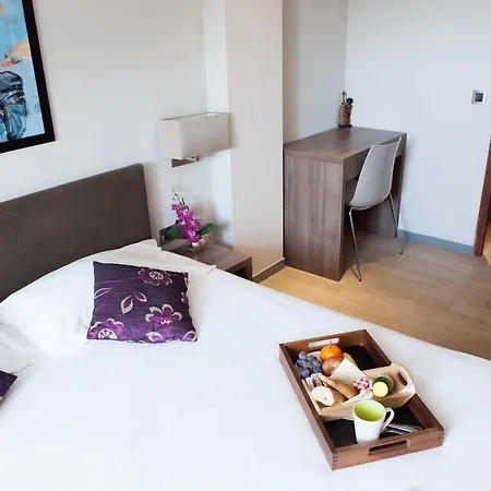 D'elsa Ζουάν λε Πιν