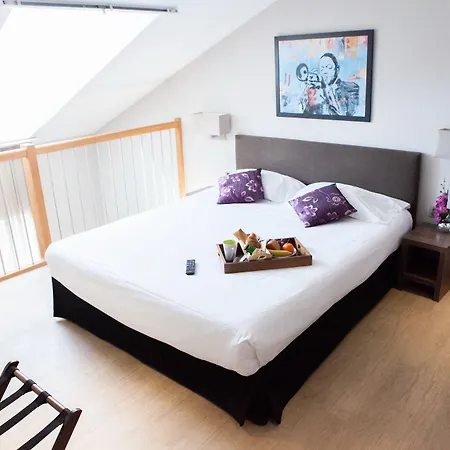 D'elsa Ξενοδοχείο με διαμερίσματα 3*