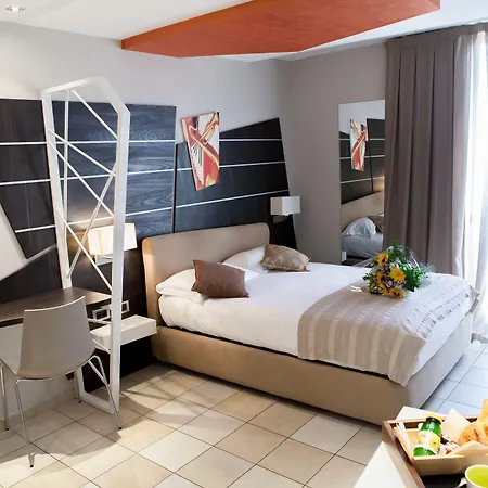 D'elsa Juan-les-Pins