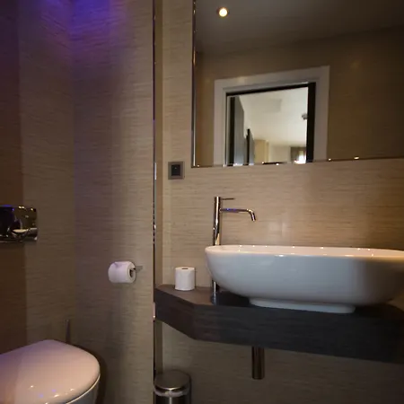 D'elsa Aparthotel 3*