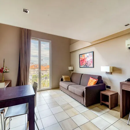 D'elsa 3* Juan-les-Pins