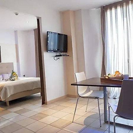 Aparthotel D'elsa Juan-les-Pins